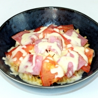 Паста с беконом и томатом - Magnorum, пицца, роллы, суши в Екатеринбурге, Магнорум, 